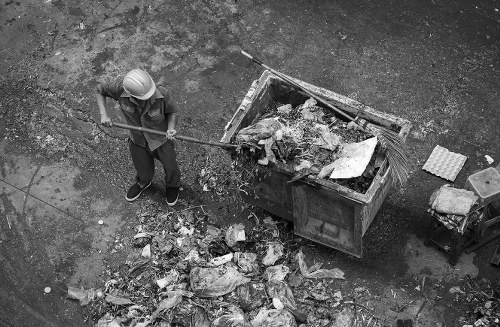 Safety measures for skip placement at a Walthamstow site