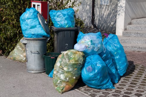 Pricing and cost factors for skip hire